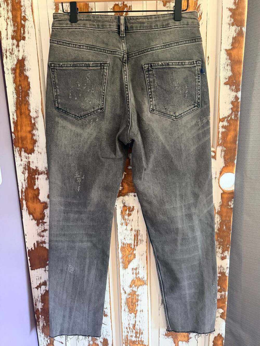 Pilcro The Vintage Straight Ripped Distressed Raw Hem Jeans 90s Grunge Indie - Picture 2 of 8